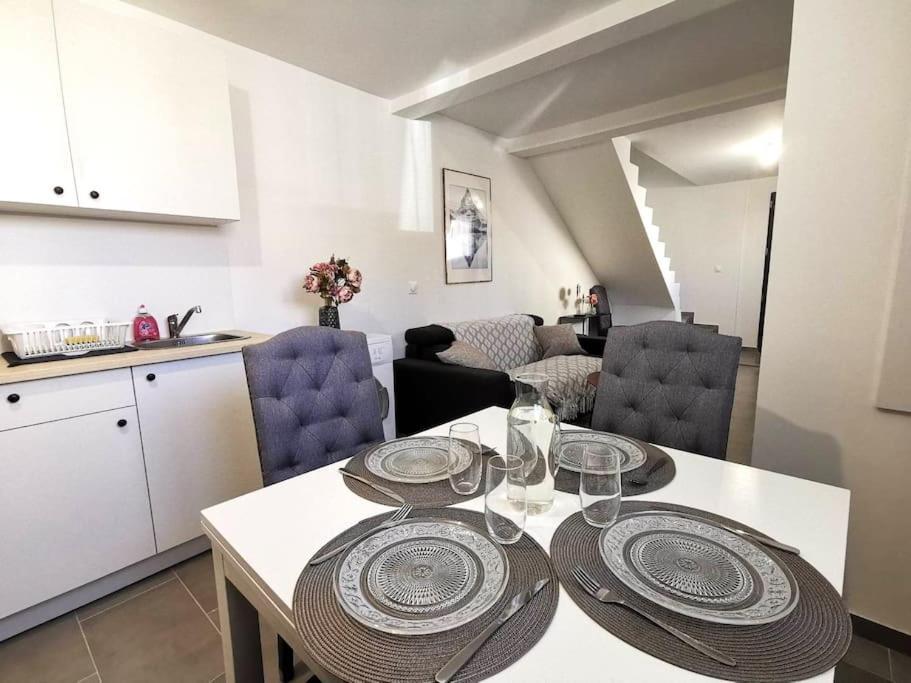 L'Elegant Duplex - Clim I Wifi I Proche Du Centre-Ville Miramas Luaran gambar